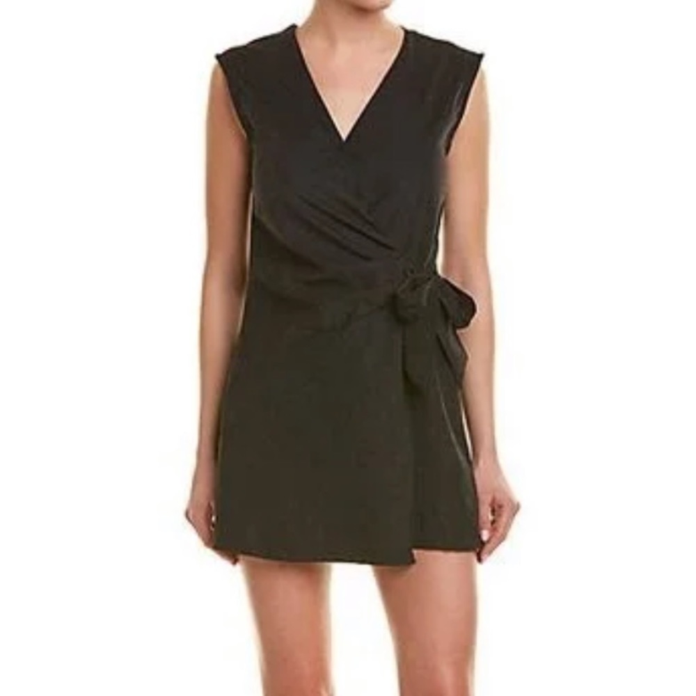 Mod Ref June romper wrap front plunge neck black